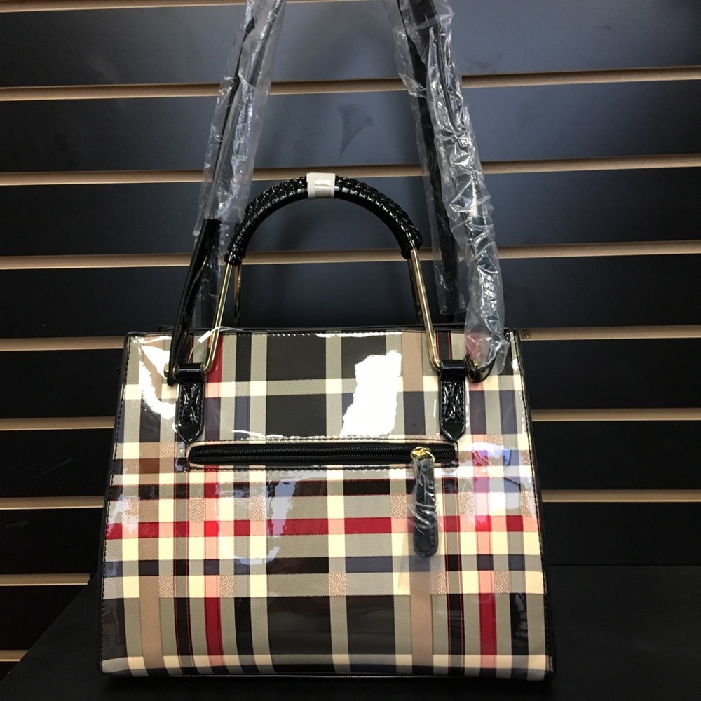 Purse - Picture 2 of 3